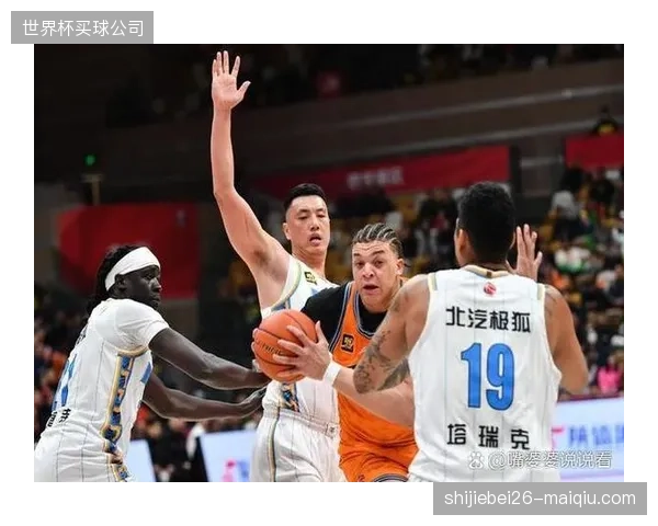 上海队医疗团队的恢复能力成为球队夺冠的最后考验。