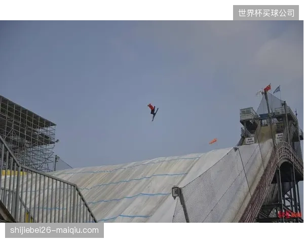 冬奥会后的滑雪场馆，为何在并购后依然难以摆脱“夏季晒太阳”的运营亏损魔咒？